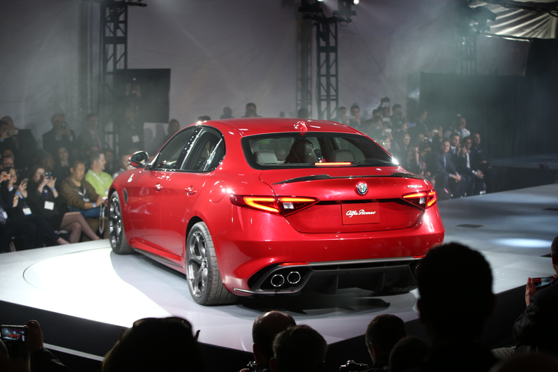 Illustration for article titled The 2017 Alfa Romeo Giulia Quadrifoglio Is Here To Kick All Of Your Asses